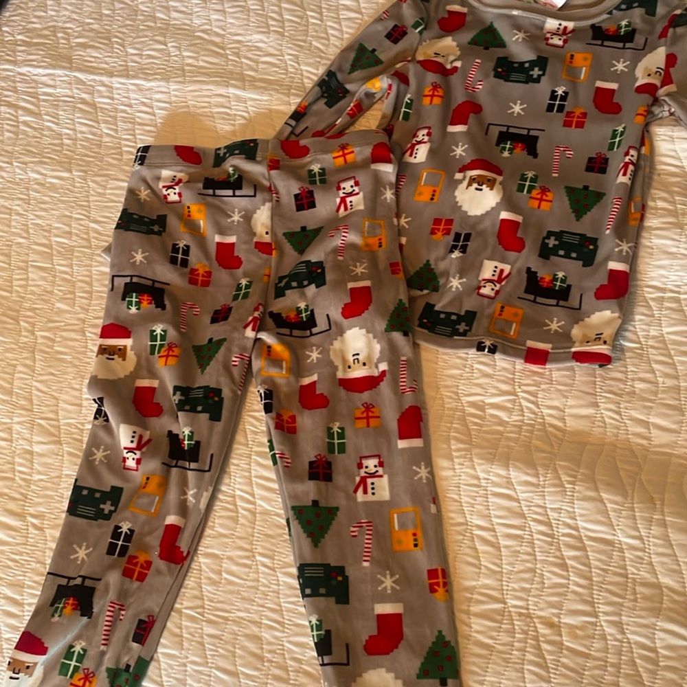 Kids Gray Holiday Christmas Pajama Set